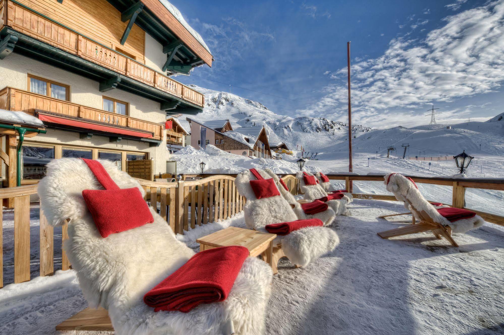 Hotel Arlberghoehe Sankt Christoph Am Arlberg Exterior foto